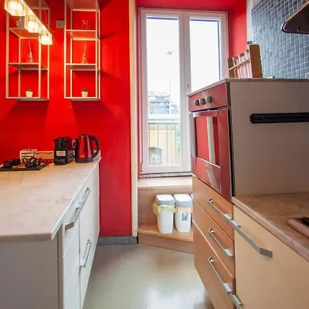 Red House Ostiense Historic Building * Rom